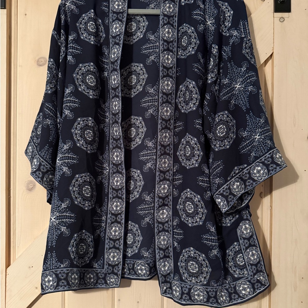 Max Studio Kimono Size Medium